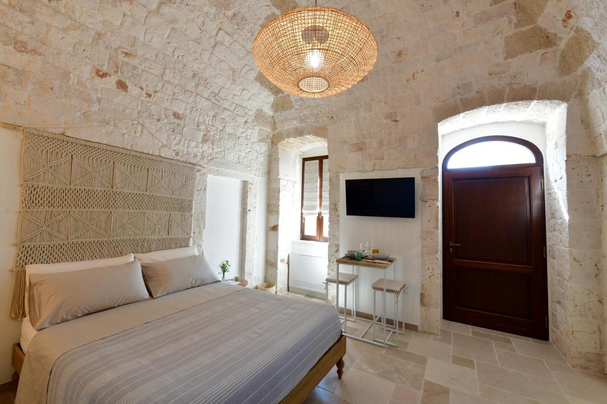 Lamarossa Trulli & Suites Antonelli Exterior foto
