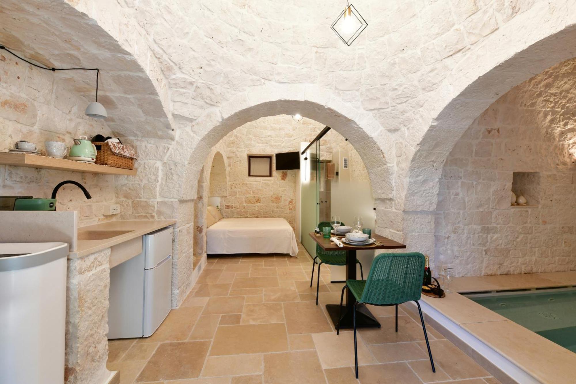 Lamarossa Trulli & Suites Antonelli Exterior foto