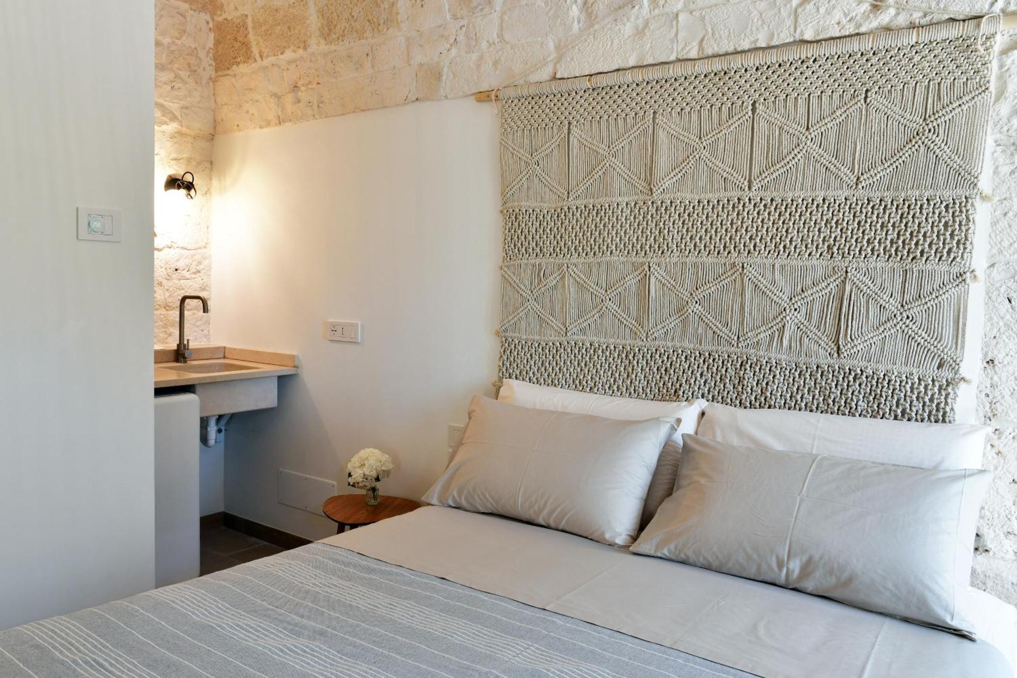 Lamarossa Trulli & Suites Antonelli Exterior foto