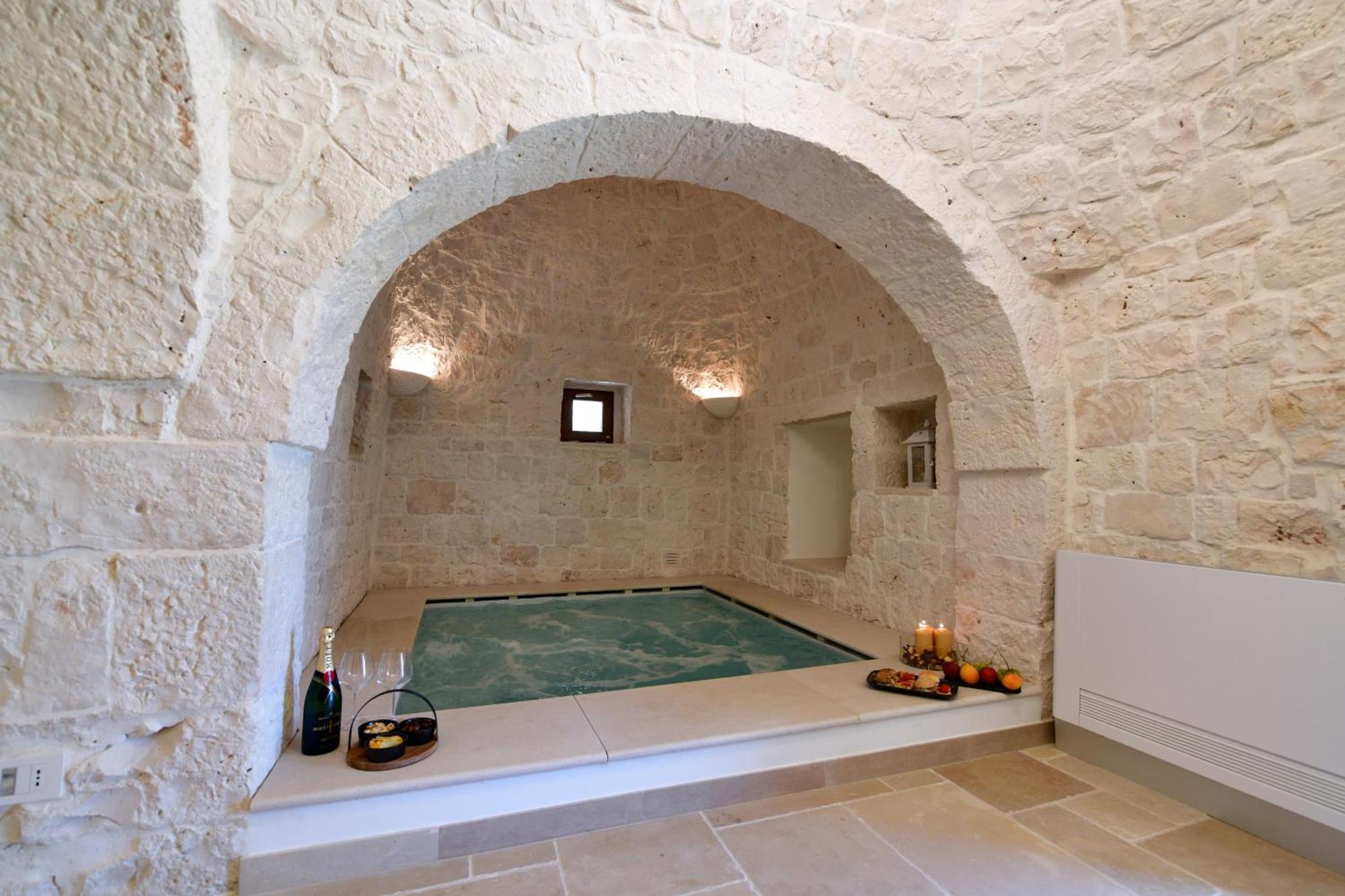 Lamarossa Trulli & Suites Antonelli Exterior foto