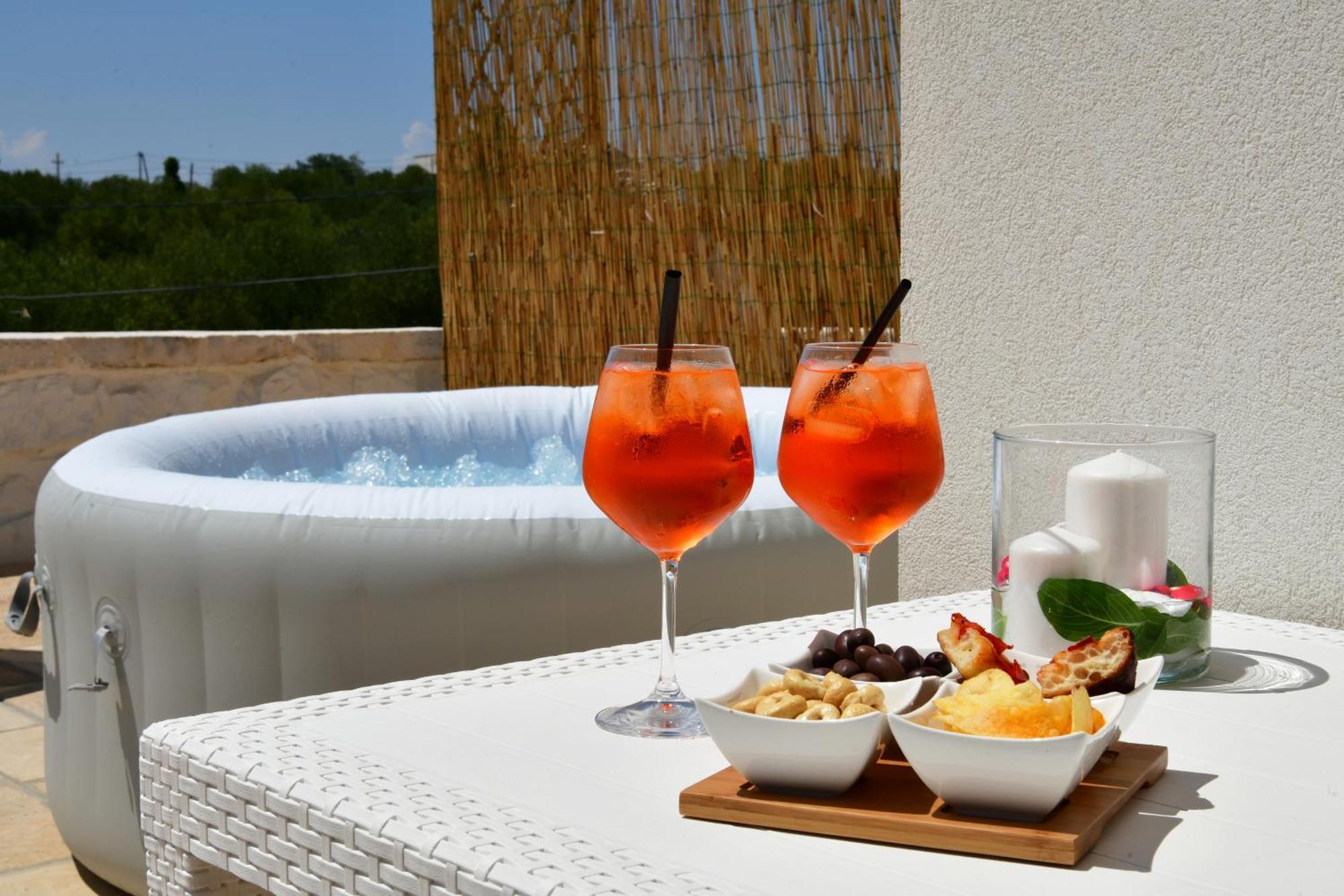 Lamarossa Trulli & Suites Antonelli Exterior foto