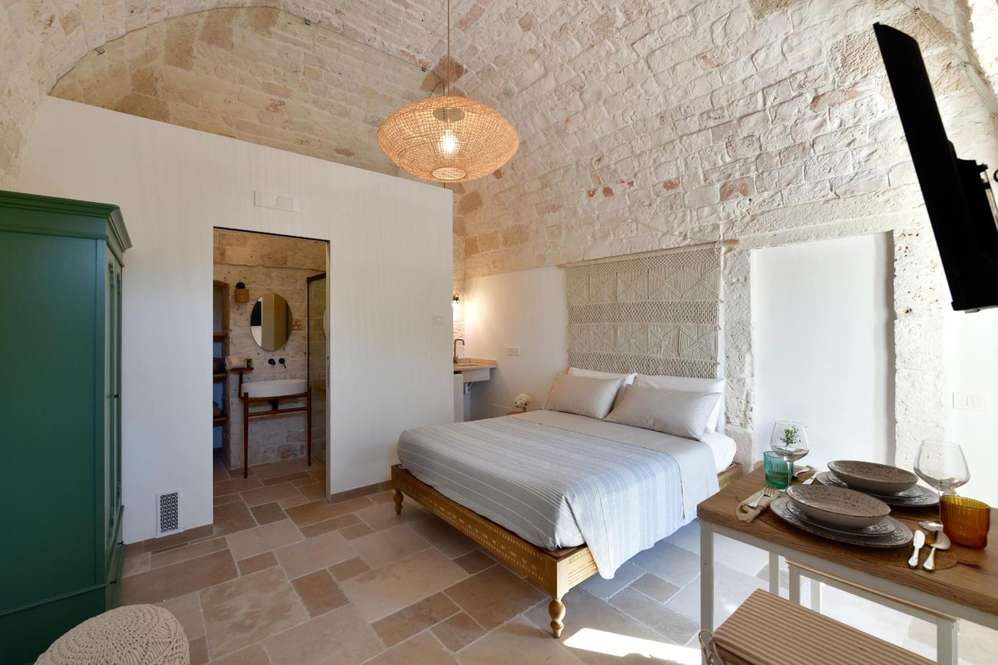 Lamarossa Trulli & Suites Antonelli Exterior foto